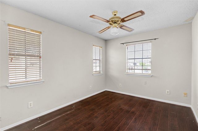 11006 Landsbury Court, Houston, TX 77099