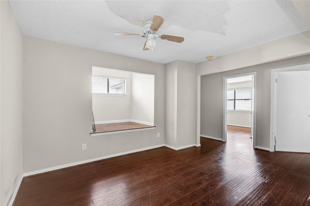 11006 Landsbury Court, Houston, TX 77099