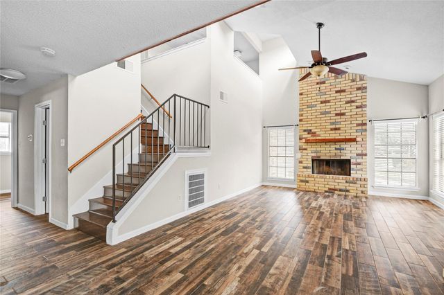 11006 Landsbury Court, Houston, TX 77099