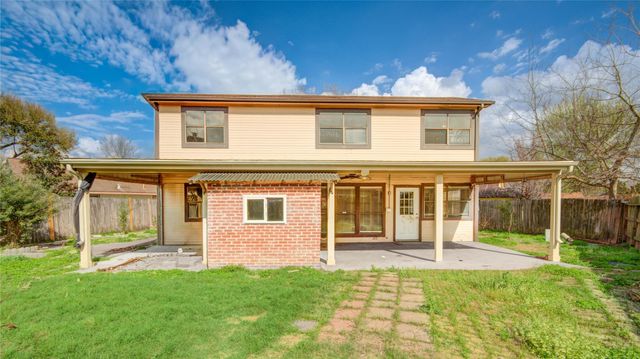 11006 Landsbury Court, Houston, TX 77099