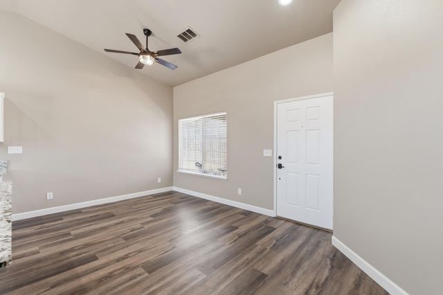 5642 W Donner Avenue, Fresno, CA 93722