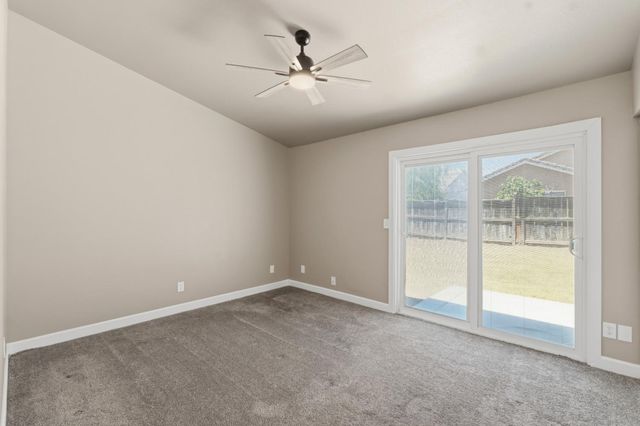 5642 W Donner Avenue, Fresno, CA 93722