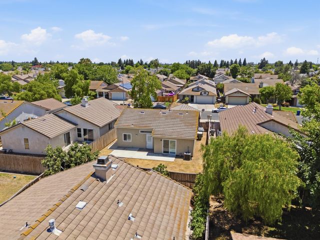 5642 W Donner Avenue, Fresno, CA 93722