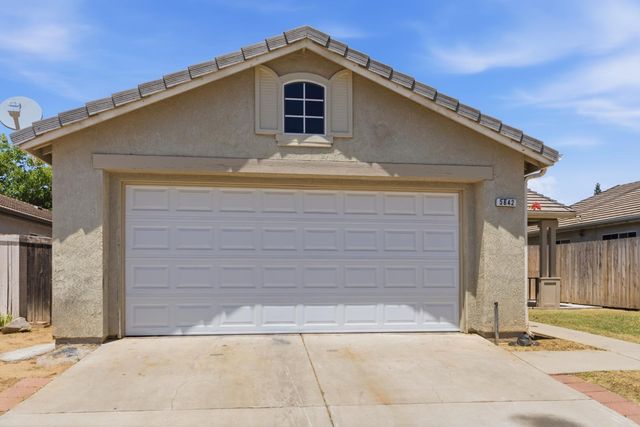 5642 W Donner Avenue, Fresno, CA 93722