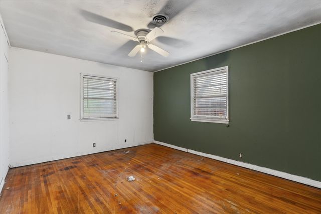 1905 Reever Street, Arlington, TX 76010