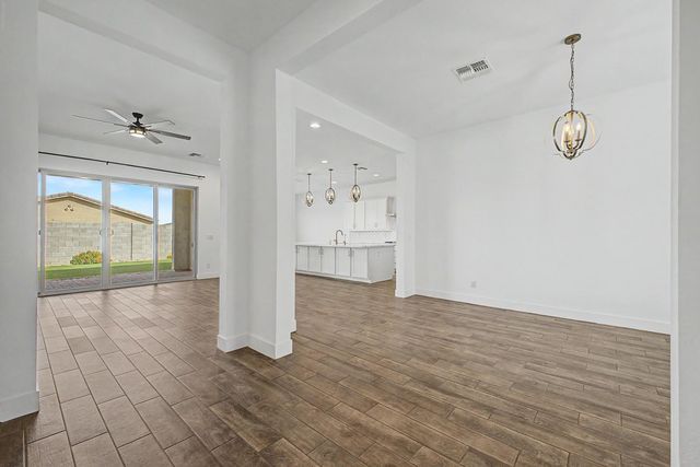 13103 N 174th Drive, Surprise, AZ 85388