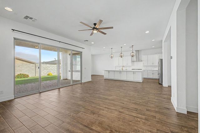 13103 N 174th Drive, Surprise, AZ 85388