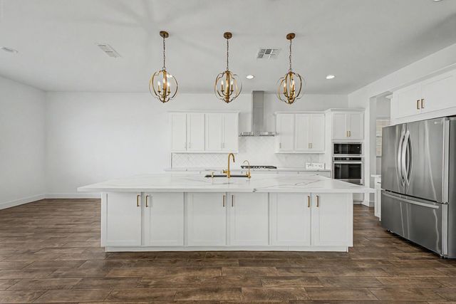 13103 N 174th Drive, Surprise, AZ 85388