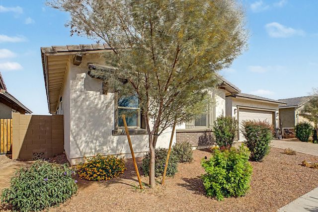 13103 N 174th Drive, Surprise, AZ 85388