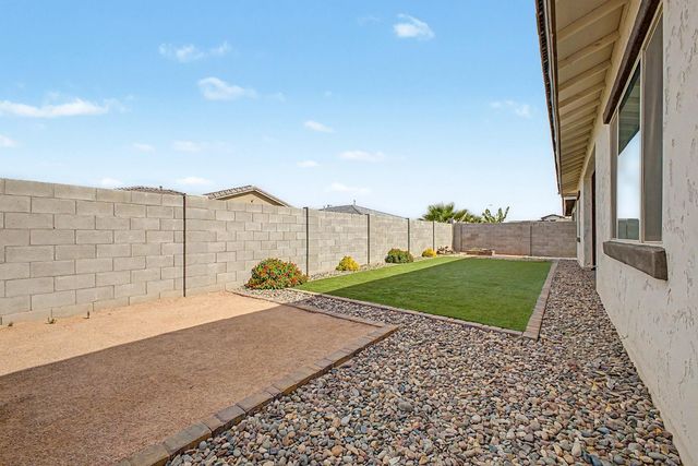 13103 N 174th Drive, Surprise, AZ 85388