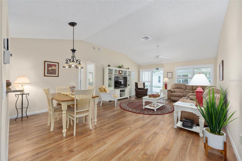 Image 17 of property listing at 16845 SE 93RD CUTHBERT CIRCLE, The Villages, FL 32162