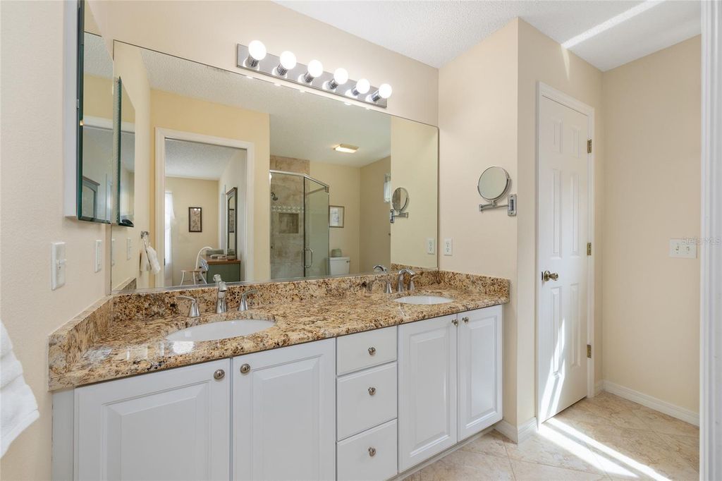 Image 27 of property listing at 16845 SE 93RD CUTHBERT CIRCLE, The Villages, FL 32162