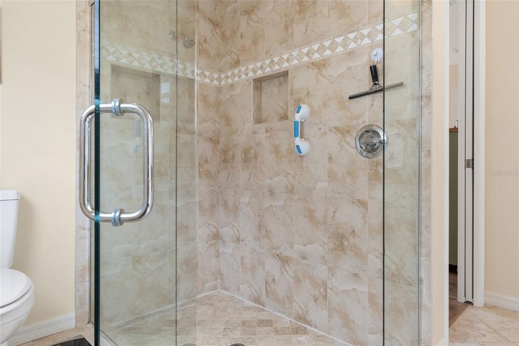 Image 29 of property listing at 16845 SE 93RD CUTHBERT CIRCLE, The Villages, FL 32162