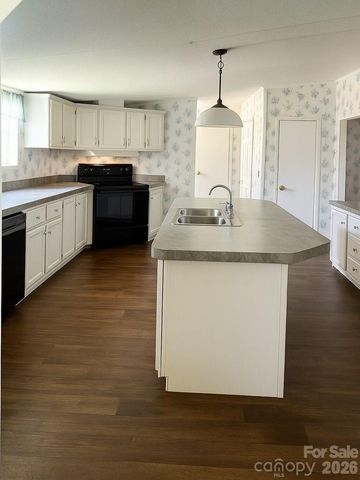 21 Lisa Drive, Canton, NC 28716