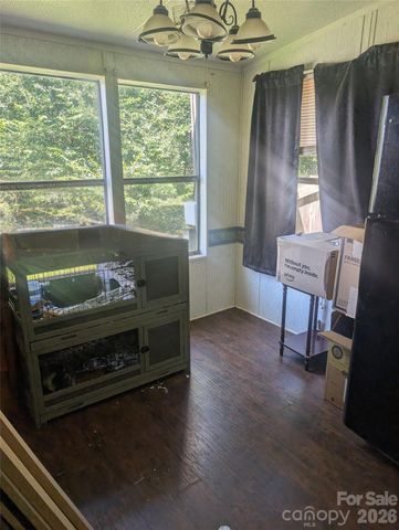 21 Lisa Drive, Canton, NC 28716