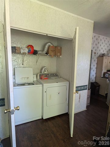 21 Lisa Drive, Canton, NC 28716