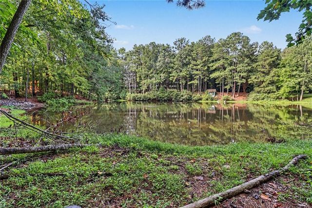 3433 Kiveton Drive, Peachtree Corners, GA 30092