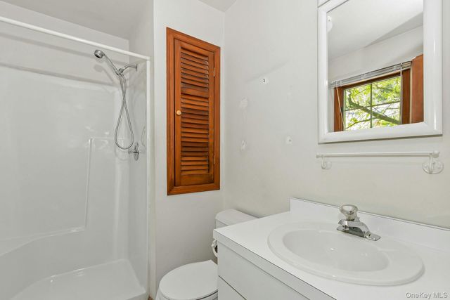 8 Village Gate Way 8, Nyack, NY 10960