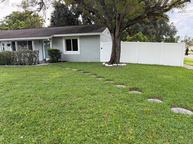 18422 SPANISH ISLES Place, Boca Raton, FL 33496