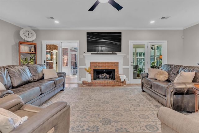 9597 CEDAR MIST CV E, Cordova, TN 38016