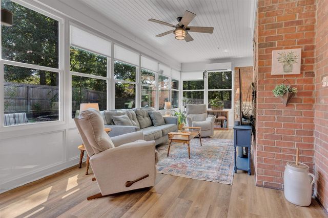9597 CEDAR MIST CV E, Cordova, TN 38016