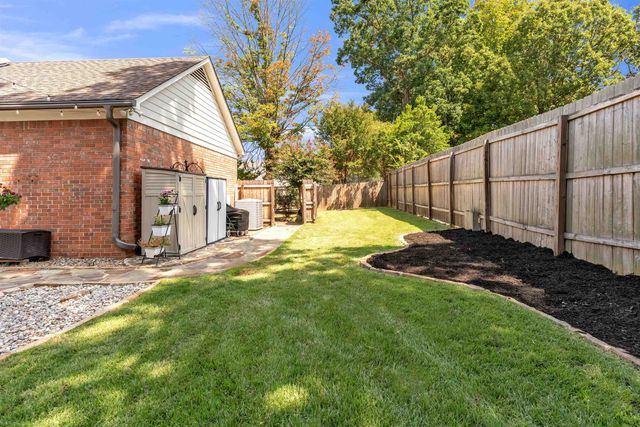 9597 CEDAR MIST CV E, Cordova, TN 38016