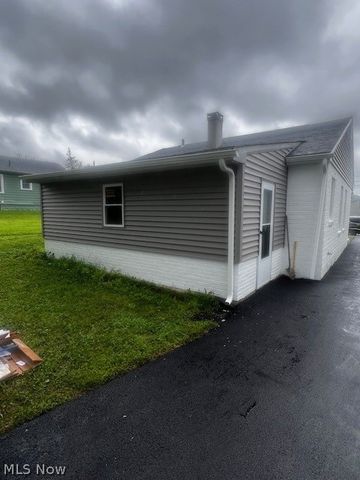411 Wesley Avenue, Youngstown, OH 44509
