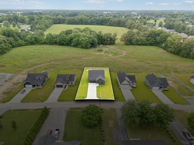 811 Oconnor St, Smithville, TN 37166