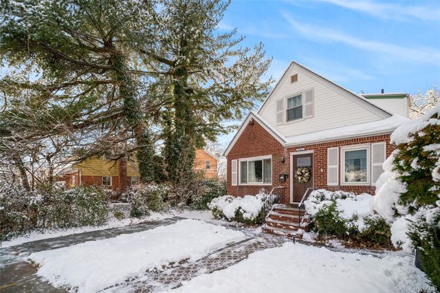 8412 Cross Island Parkway, Bellerose, NY 11426