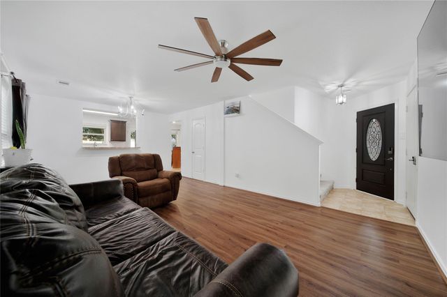 6814 Pear Point Lane, Richmond, TX 77469