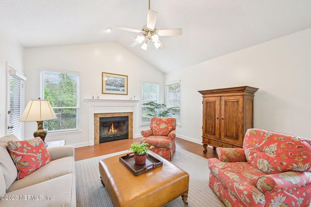 1847 MOURNING DOVE Lane, Jacksonville Beach, FL 32250