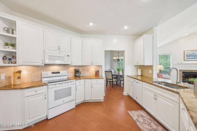 1847 MOURNING DOVE Lane, Jacksonville Beach, FL 32250