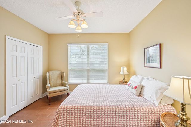 1847 MOURNING DOVE Lane, Jacksonville Beach, FL 32250