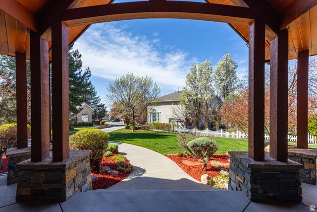 2751 E 4430 S, Holladay, UT 84124