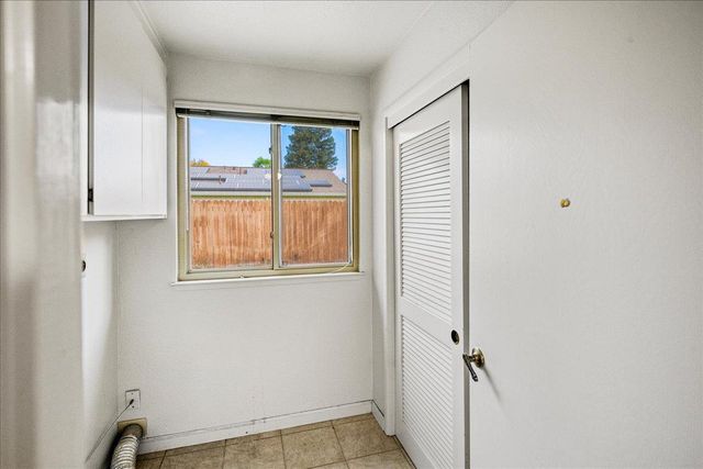 8020 Ramblewood Way, Citrus Heights, CA 95621