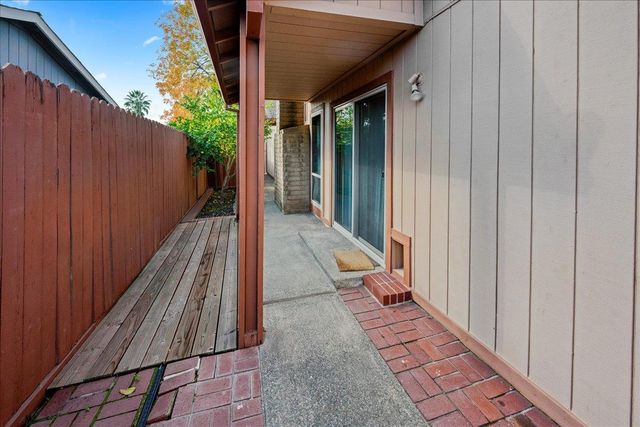 8020 Ramblewood Way, Citrus Heights, CA 95621