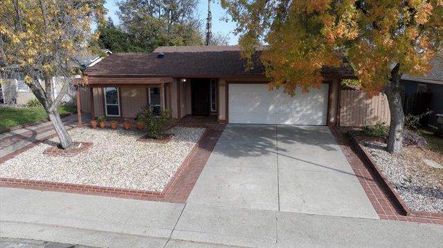 8020 Ramblewood Way, Citrus Heights, CA 95621