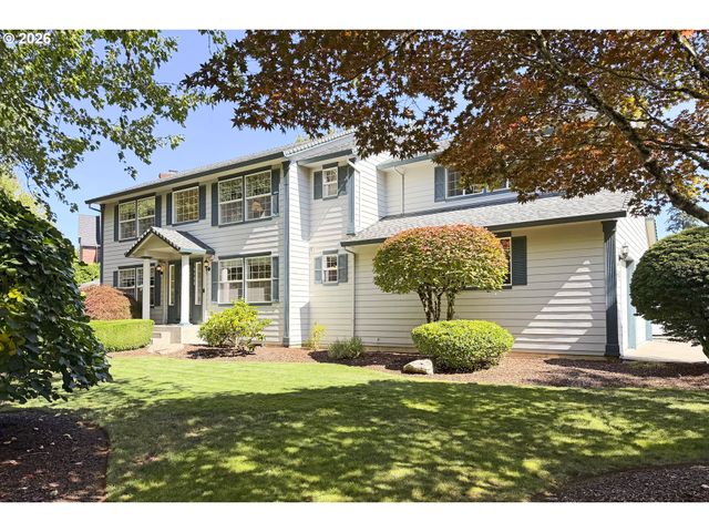 39735 HOOD St, Sandy, OR 97055