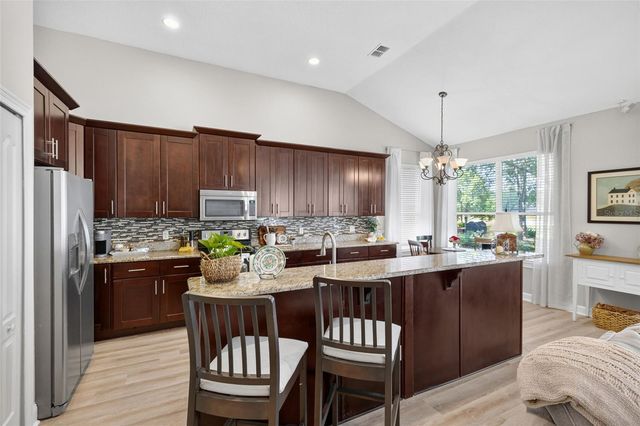8052 LAUREL RIDGE DRIVE, Mount Dora, FL 32757
