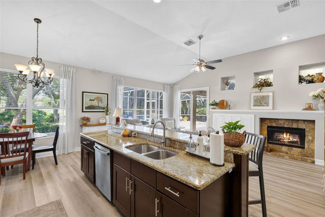 8052 LAUREL RIDGE DRIVE, Mount Dora, FL 32757