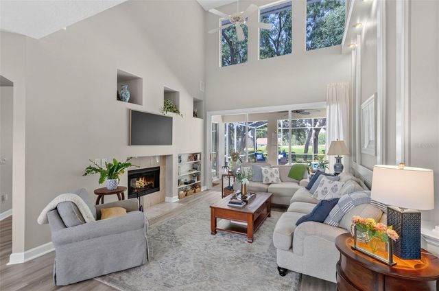 8052 LAUREL RIDGE DRIVE, Mount Dora, FL 32757