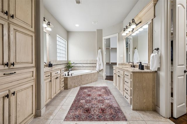 1608 Tuscan Ridge Circle, Southlake, TX 76092