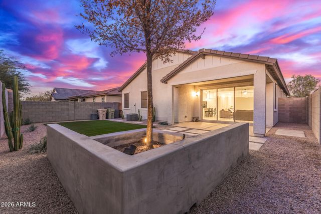 7910 N 82ND Lane, Glendale, AZ 85303