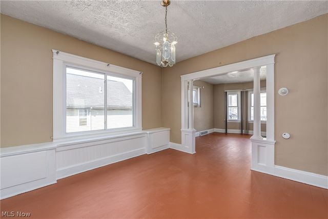 8206 Crumb Avenue, Cleveland, OH 44103