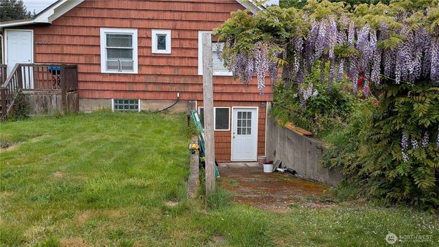 36710 U S HWY 2, Startup, WA 98294