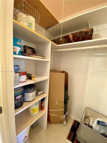 12 Dorchester A 12, West Palm Beach, FL 33417