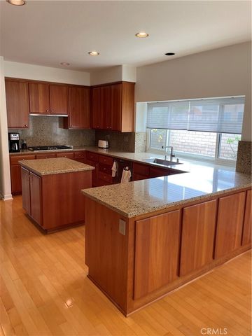 4674 Portofino Circle, Cypress, CA 90630