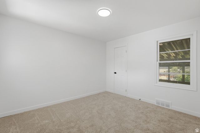 2102 W 5125 S, Roy, UT 84067