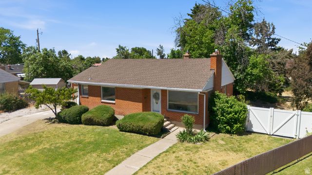 2102 W 5125 S, Roy, UT 84067