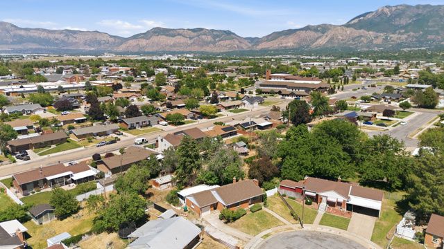 2102 W 5125 S, Roy, UT 84067
